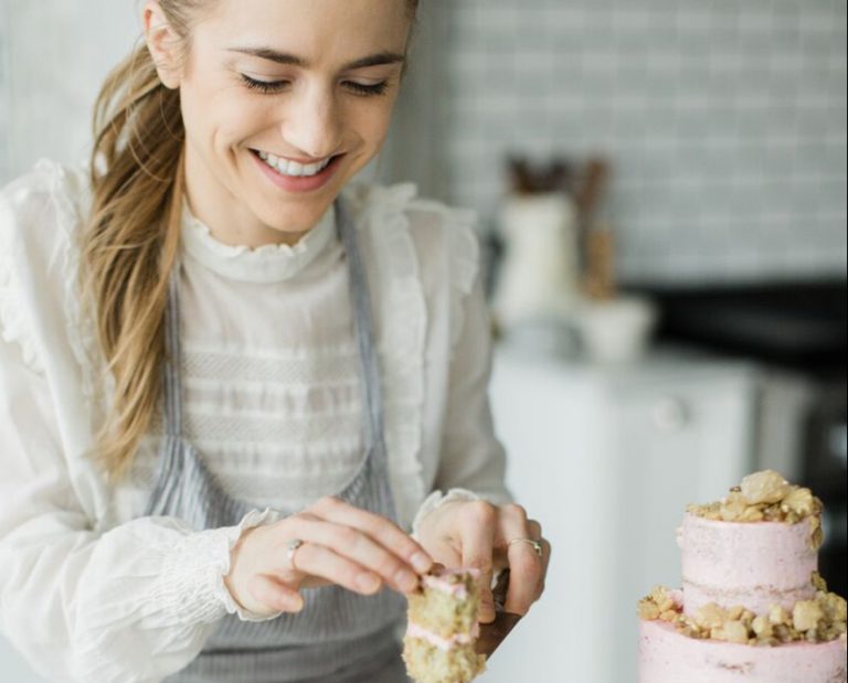 Guide To Choose A Cake Designer For Wedding — Post Falls Food Bank